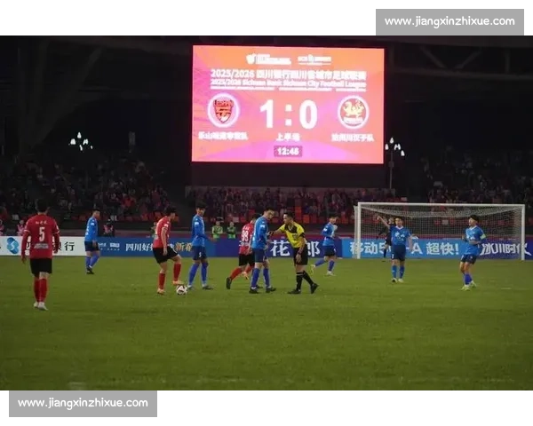 进球点燃激情 热血瞬间激发球迷无限热爱与期待 进球点燃激情 热血瞬间激发球迷无限热爱与期待